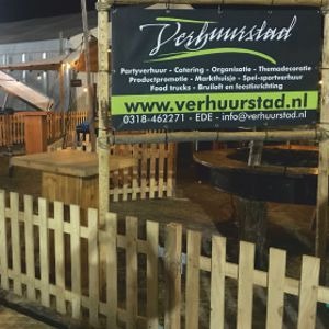 2551 Houten afzethekjes 175cm