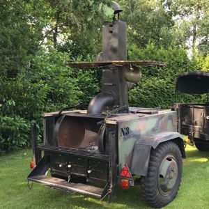 836 Militaire Foodtruck 
