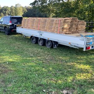 1227 Vlondervloer hout. 50 x 400cm inclusief leggen en rapen