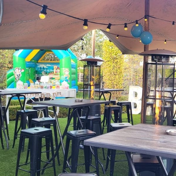 1540 Praat-statafel Vintage, per 6 stuks.