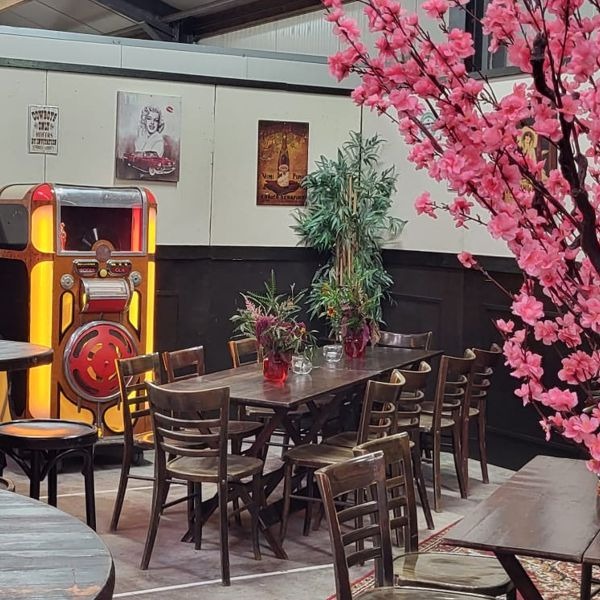 1751 Decorwanden bruin café 1751 Decorwanden bruin café