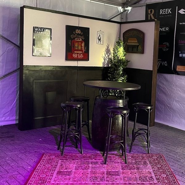 1751 Decorwanden bruin café 1751 Decorwanden bruin café